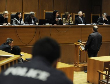 Δίκη Λαϊκού Συνδέσμου: Αναιρεί την μαρτυρία του ο πρώην δήμαρχος